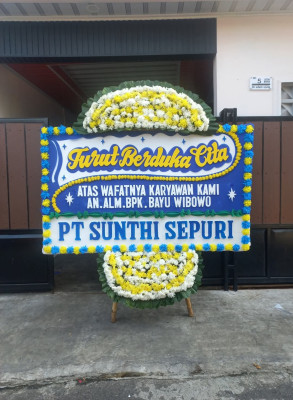 Papan Bunga Duka di Medan Labuhan
