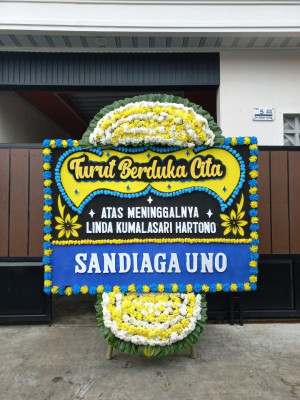 Papan Bunga Duka di Medan Labuhan
